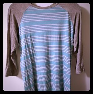 LuLaRoe Randy tee